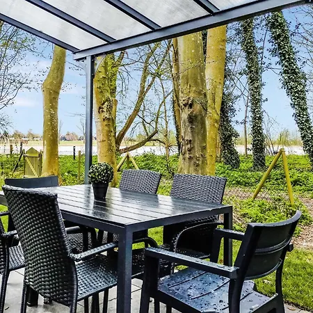 Gorgeous Home In Heinkenszand With House Sea View Exterior photo